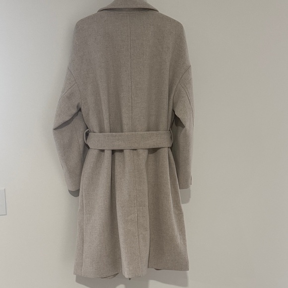 NWT RW&CO Double-Breasted Wool-Blend Trench Coat With Belt size L - Picture 9 of 11